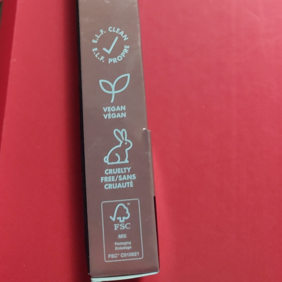 BNIB E.L.F No Budge Shadow Stick in "Rose Gold" - Picture 3 of 5